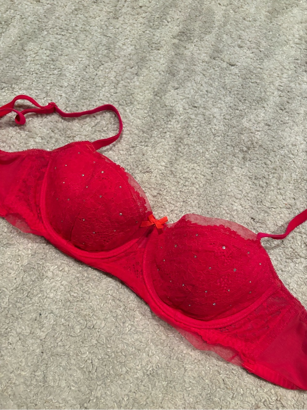 Vs balconete bra